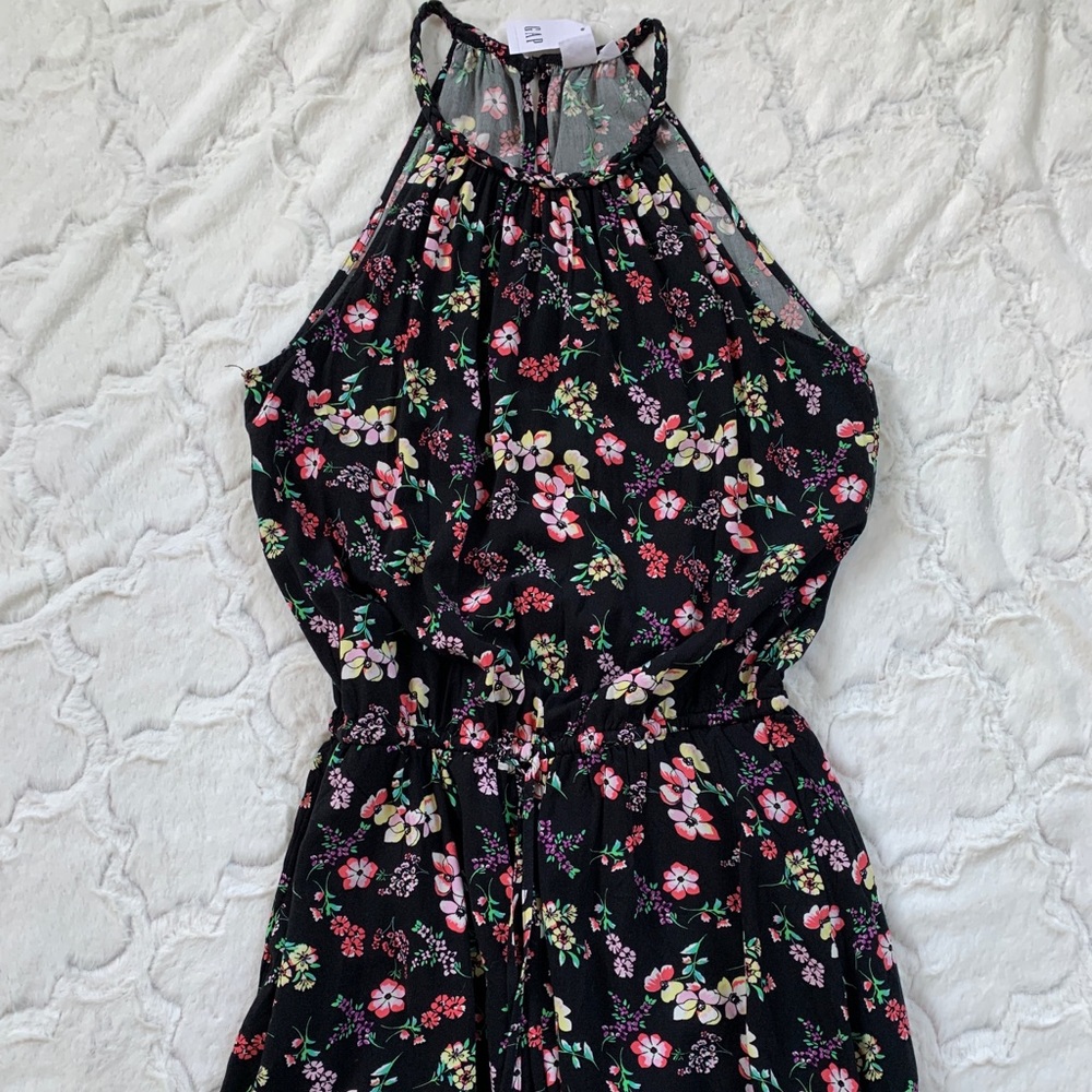 NWT Gap belted sleeveless romper, size med tall